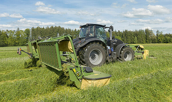 EasyCut B 870 CV, B 870 CR – Mähkombinationen mit Aufbereiter