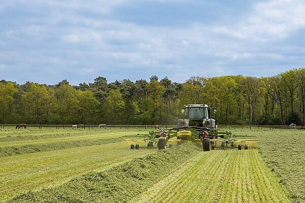 De KRONE lift-tanden