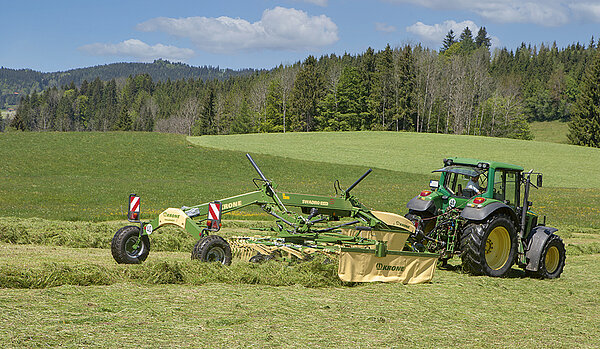 De KRONE lift-tanden