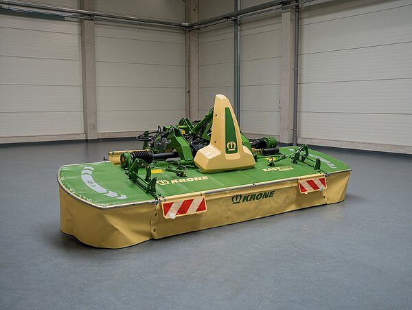 New headstock and a taut curtain